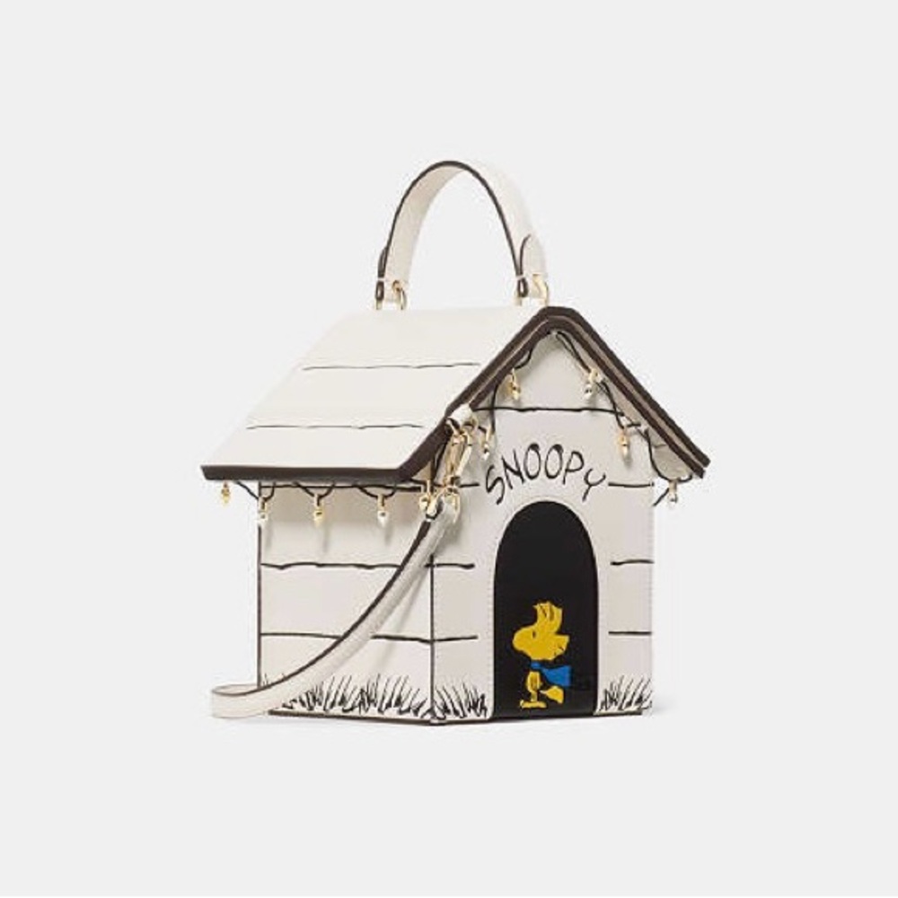 NWT Kate Spade X Peanuts Snoopy 3D Dog House Crossbody